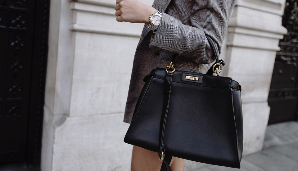 BAG OBSESSION – FENDI PEEKABOO