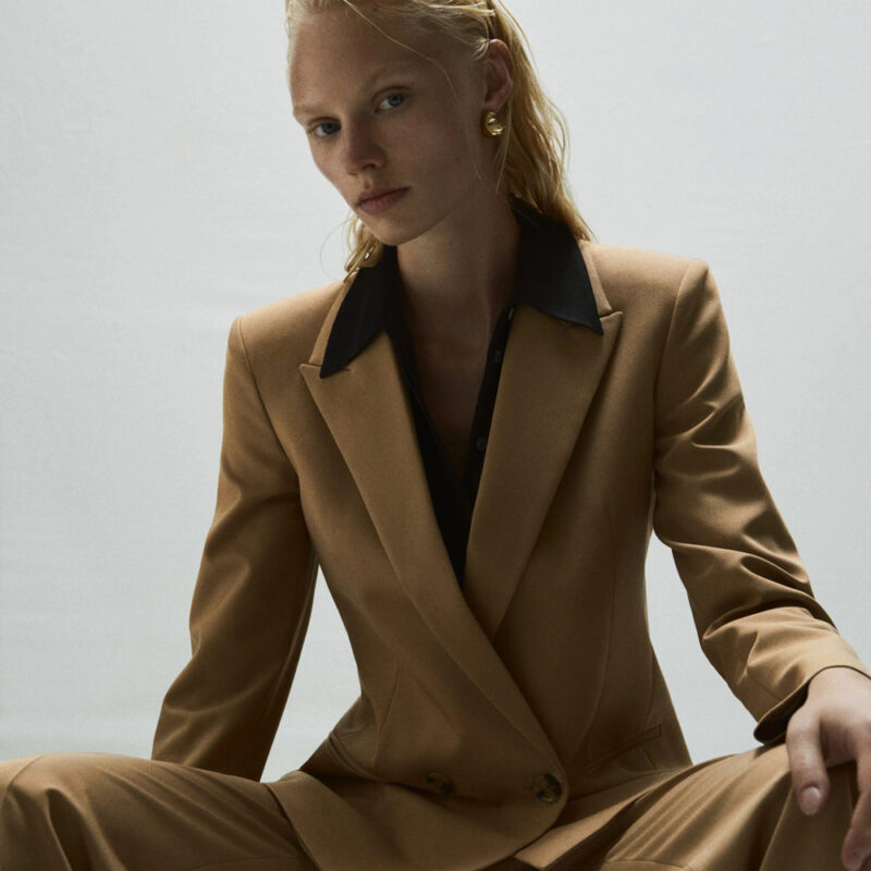 Double-breasted blazer Mango